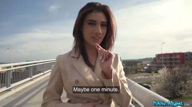 PublicAgent－Emily Pink